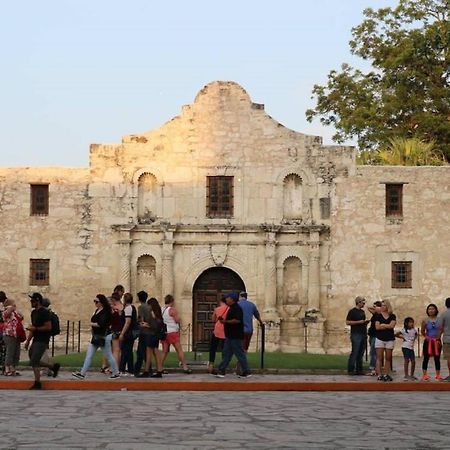Stylish 4 Br2Ba Renovated Home Near Downtown San Antonio Esterno foto