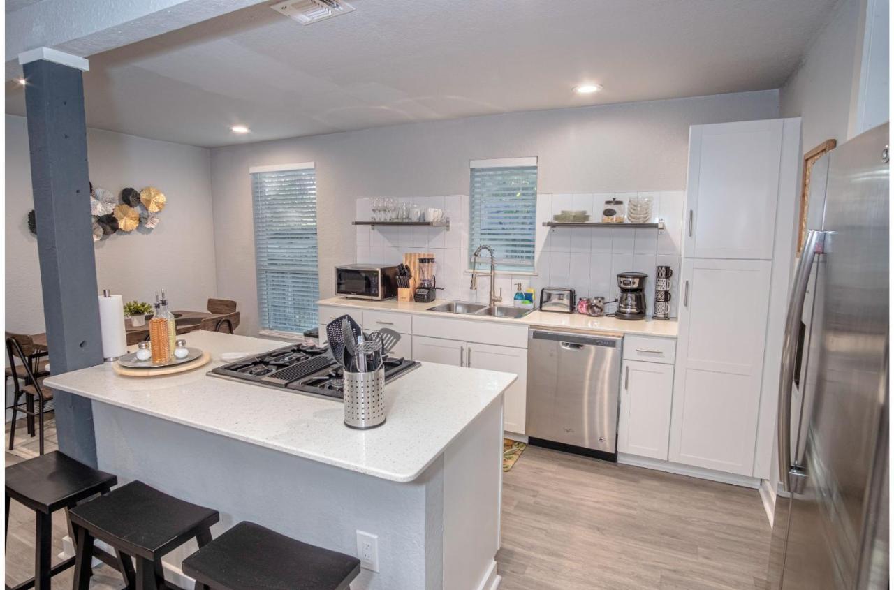 Stylish 4 Br2Ba Renovated Home Near Downtown San Antonio Esterno foto
