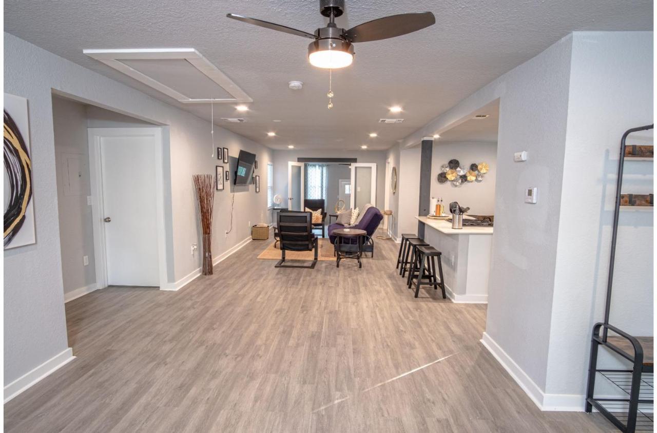 Stylish 4 Br2Ba Renovated Home Near Downtown San Antonio Esterno foto