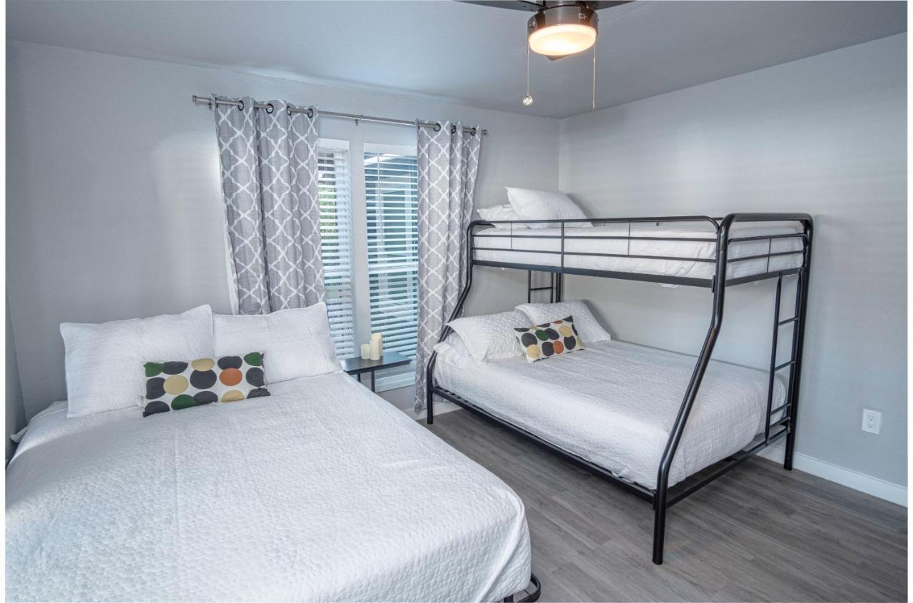 Stylish 4 Br2Ba Renovated Home Near Downtown San Antonio Esterno foto