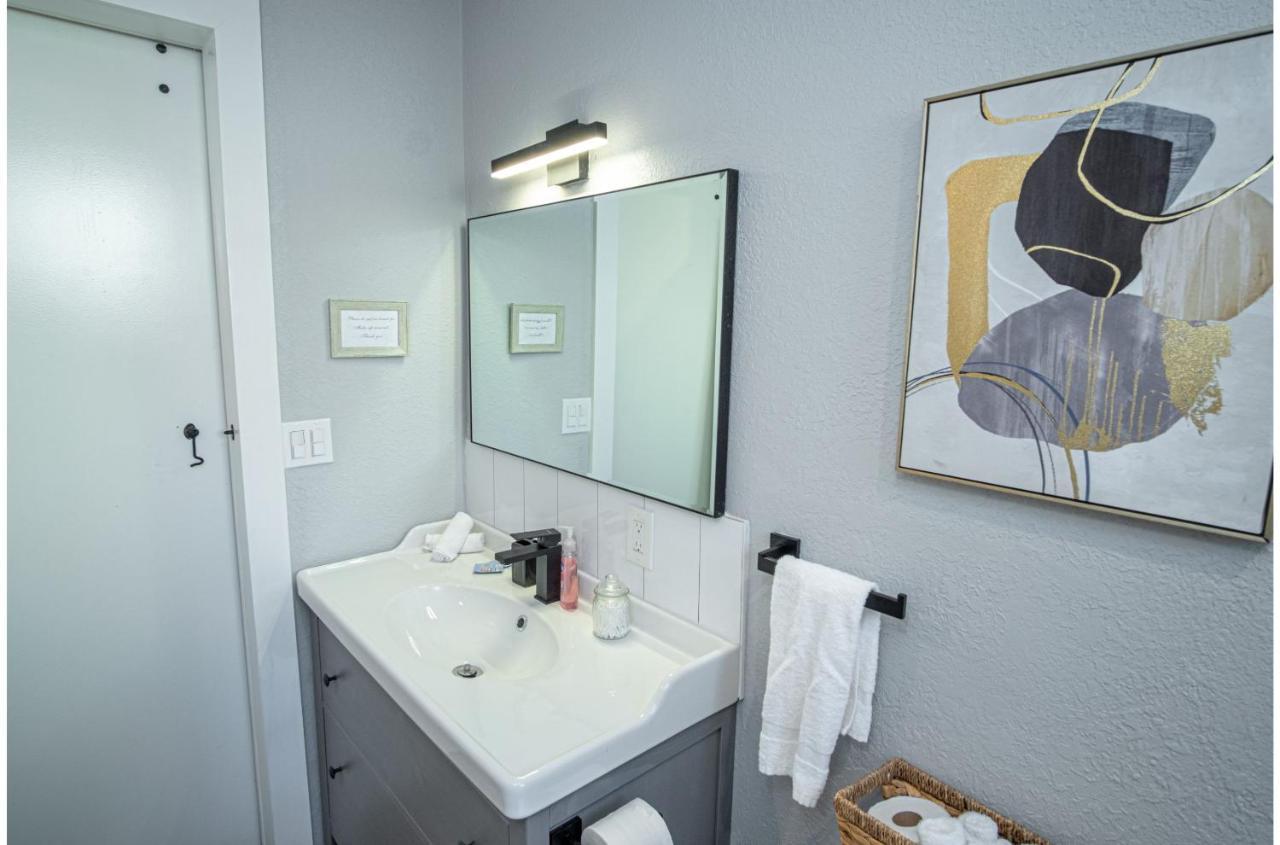 Stylish 4 Br2Ba Renovated Home Near Downtown San Antonio Esterno foto